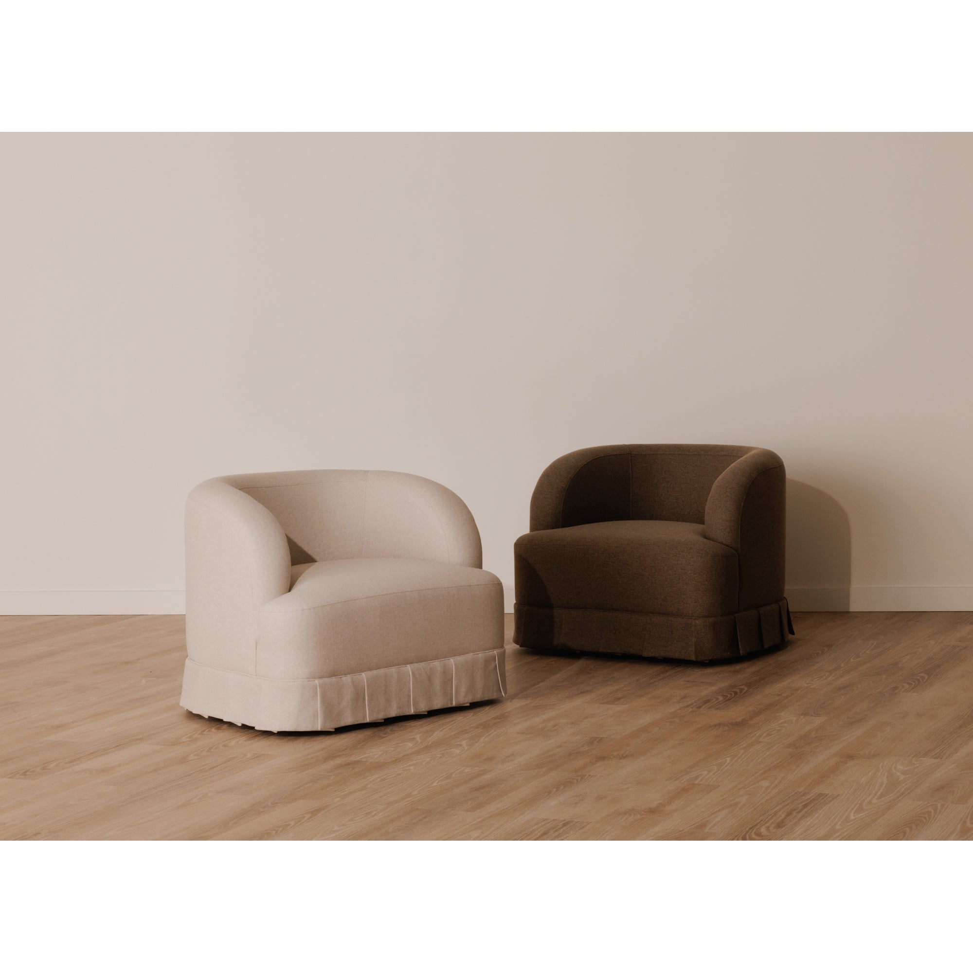 Maren Swivel Chair Brown