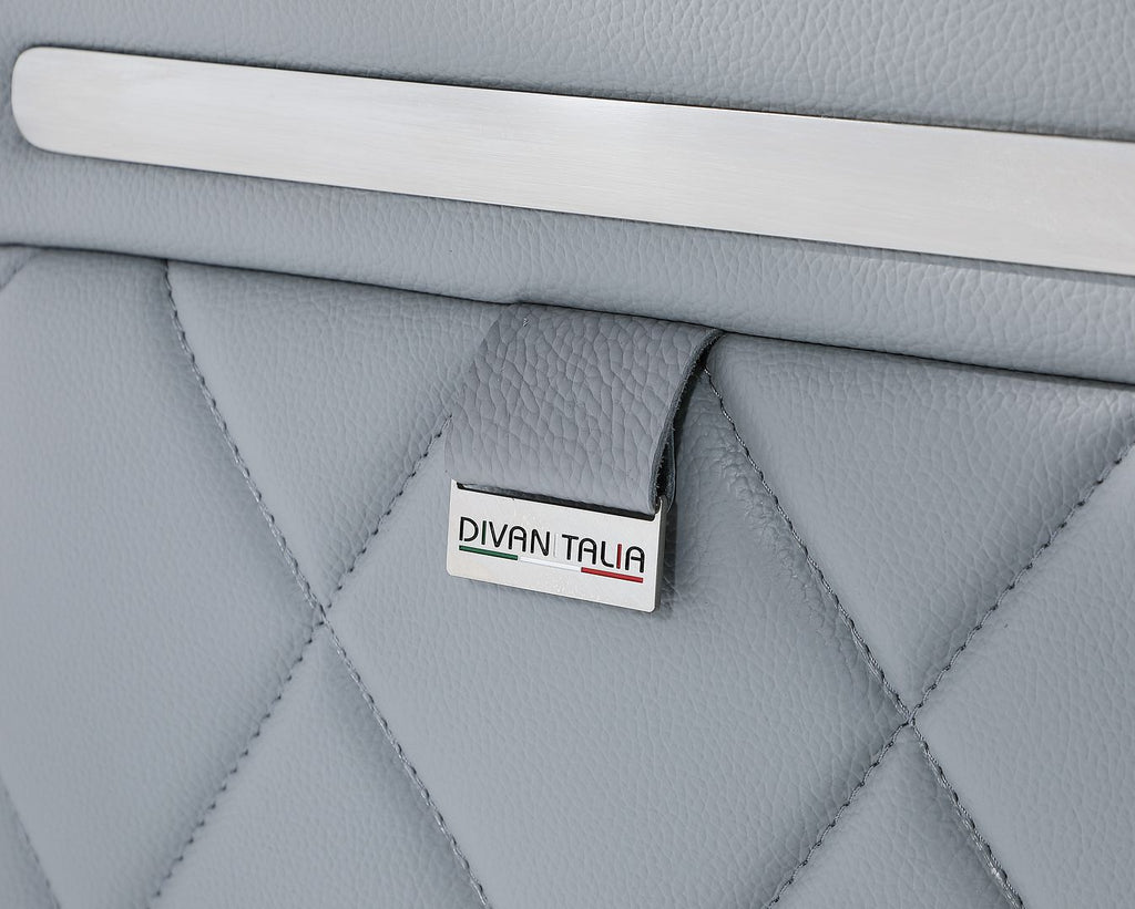 1140 Divanitalia Loveseat with Adjustable Headrest in Top-grain Italian Leather