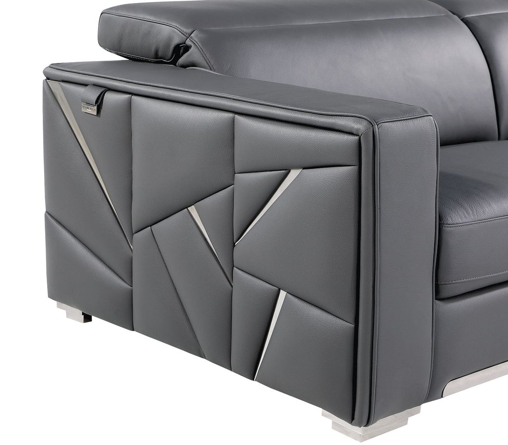 1120 Divanitalia Loveseat with Adjustable Headrest in Top-grain Italian Leather