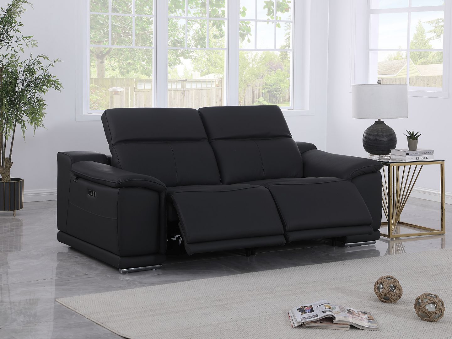 9762 Divanitalia 2-Piece Modular Power Reclining Console with 2 Power Recliners in Top Grain Italian Leather