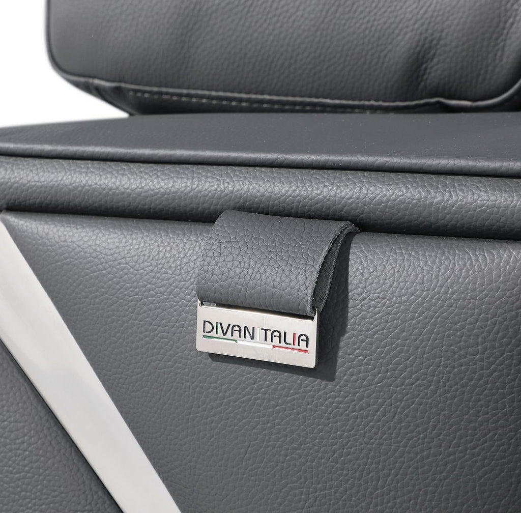 1120 Divanitalia Loveseat with Adjustable Headrest in Top-grain Italian Leather