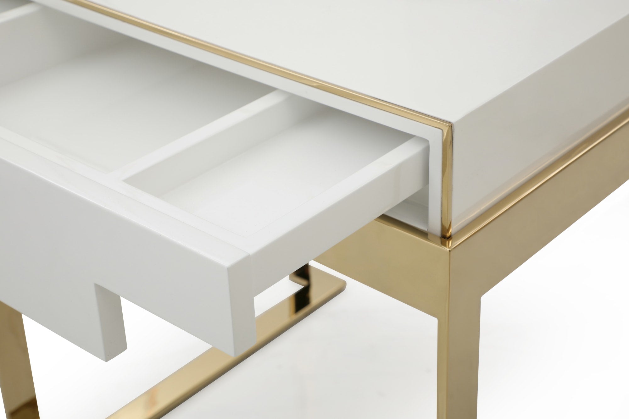 Adonis - Modern Nightstand