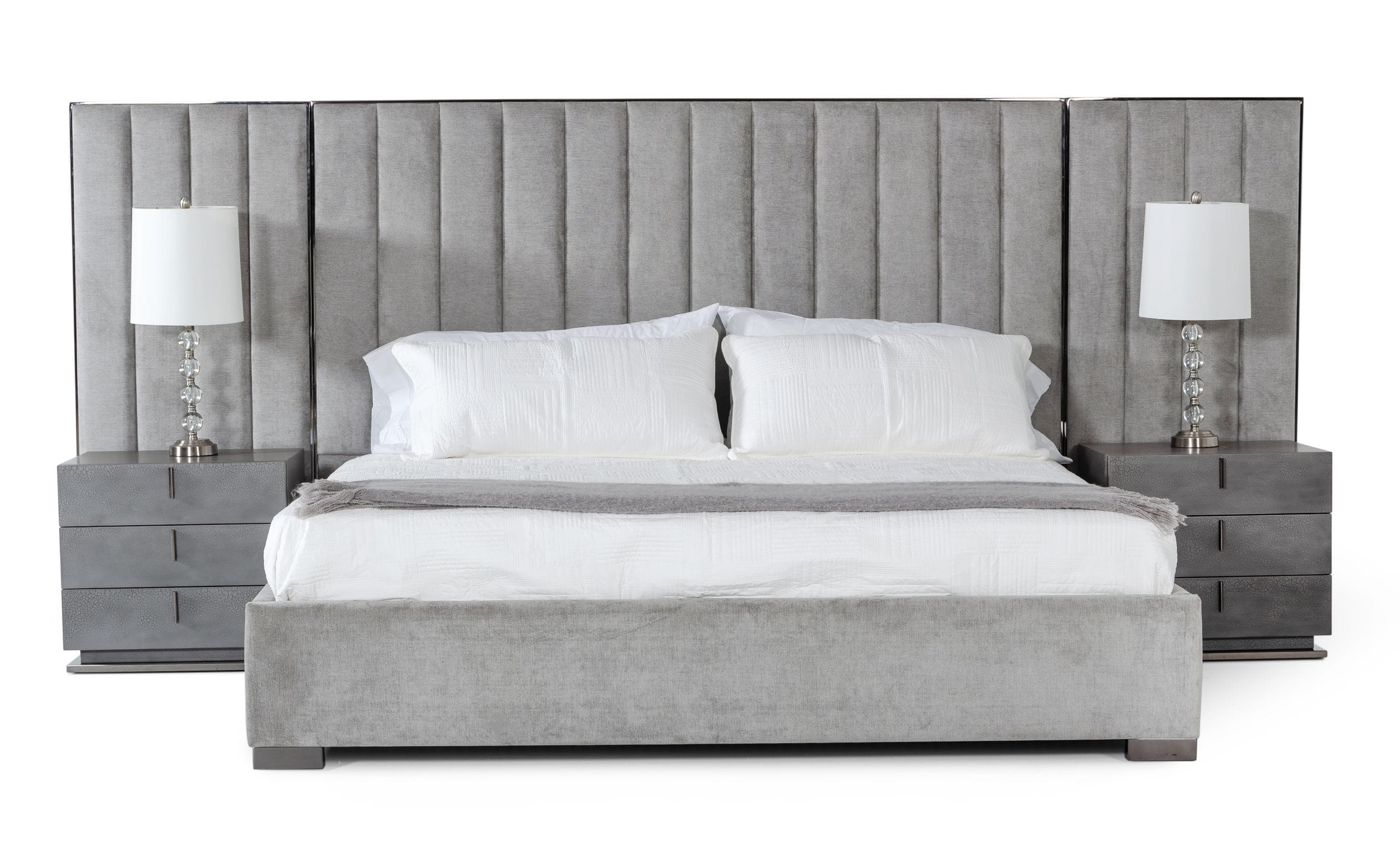Queen Buckley - Grey & Black Stainless Steel Bedroom Set - Grey & Black Stainless Steel Bedroom Set