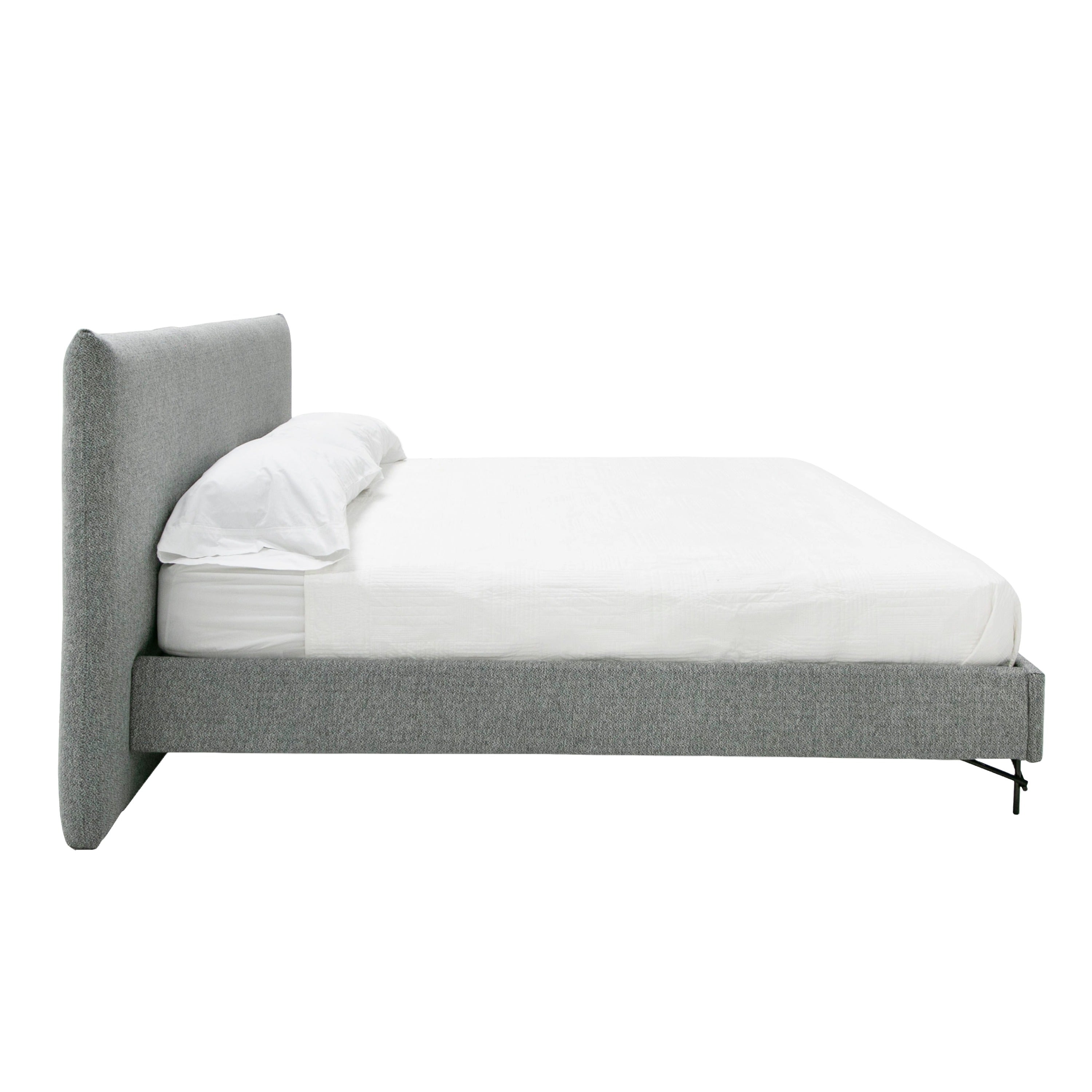 Aria - Italian Modern Grey Fabric Bed - Italian Modern Grey Fabric Bed