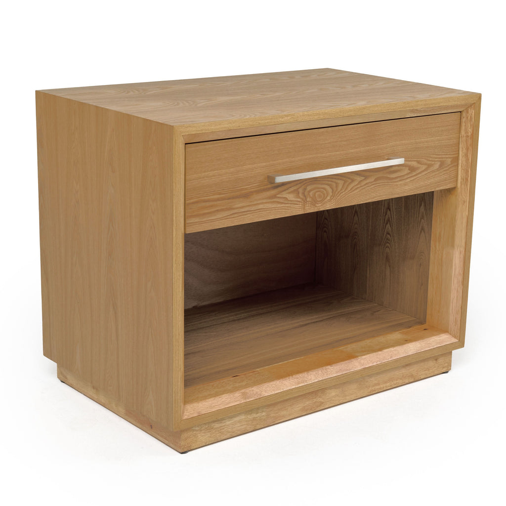 Santa Barbara - Modern Natural Nightstand