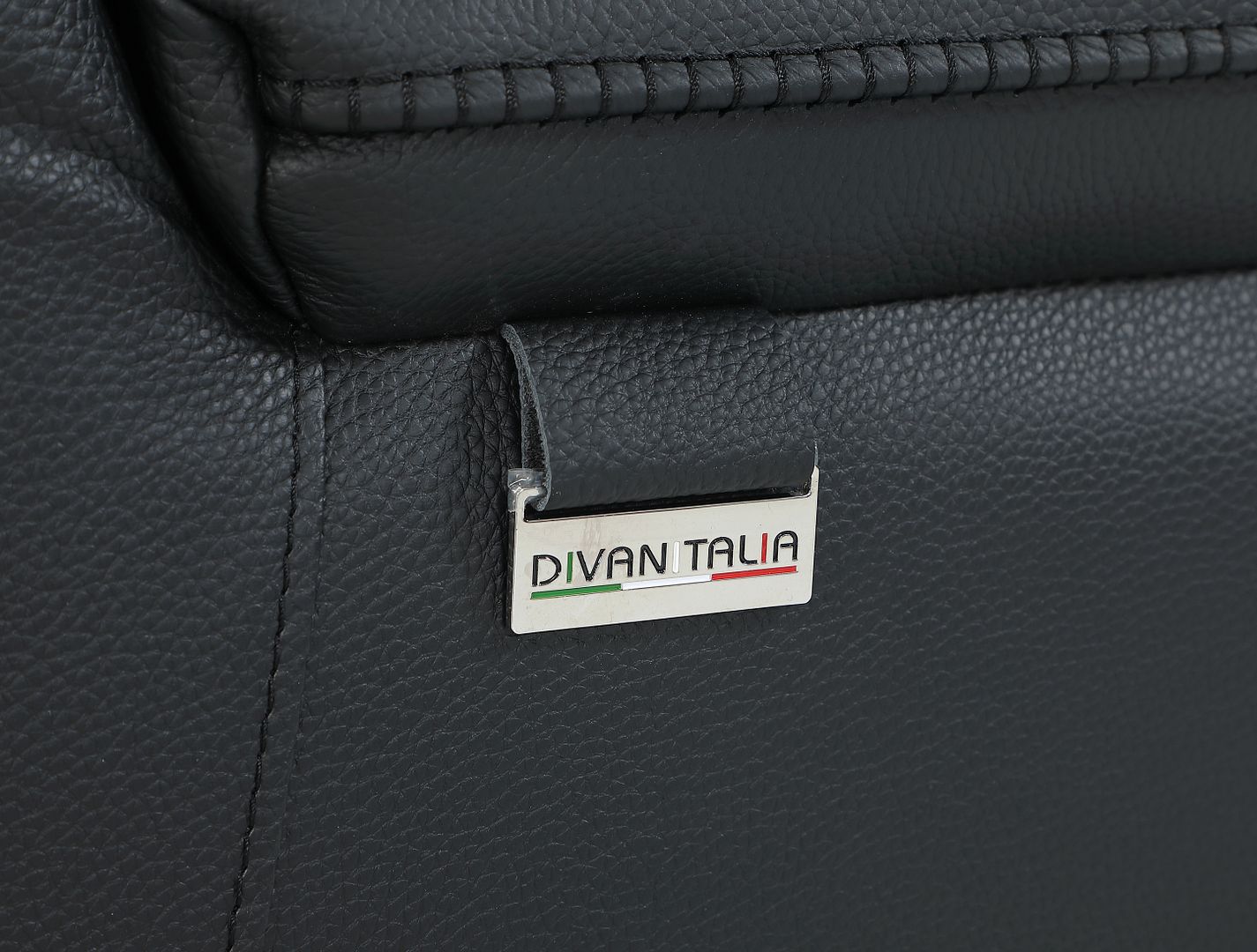 9762 Divanitalia 3-Piece Modular Power Reclining Console Loveseat with 2 Power Recliners in Top Grain Italian Leather