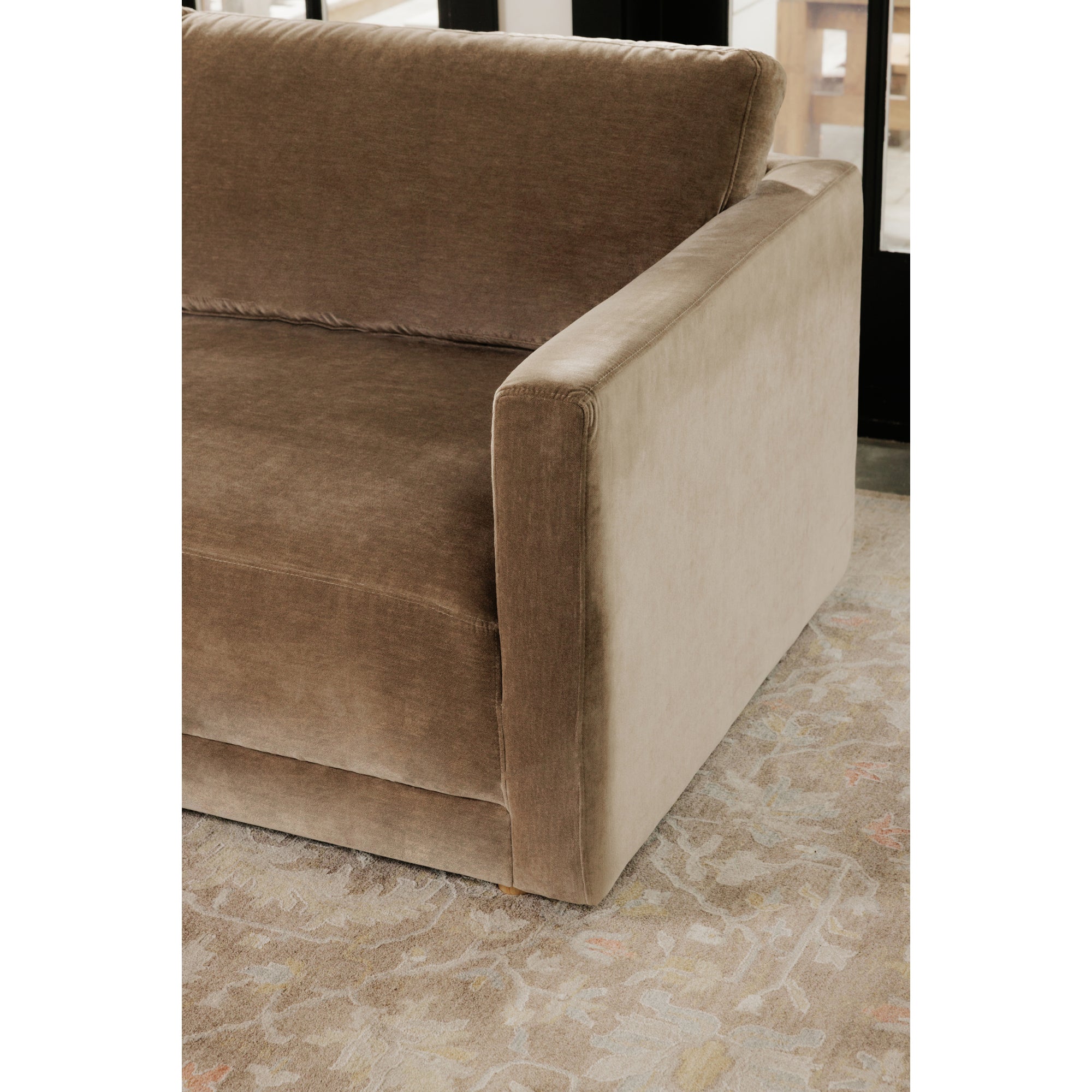 Bryn Sectional Right Camel