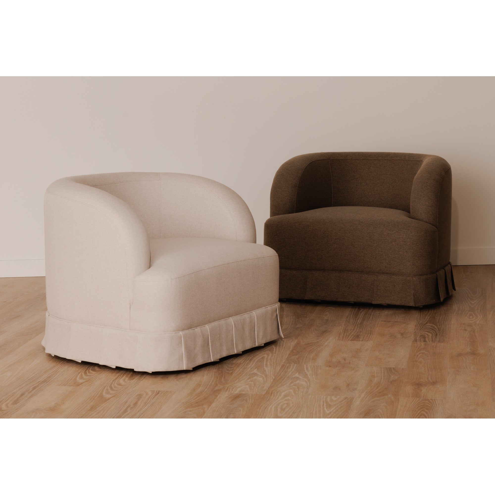 Maren Swivel Chair Beige