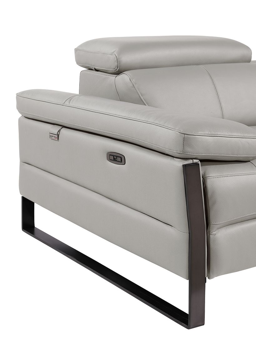1246 Divanitalia 8-Piece U-Shaped Modular Power Reclining Sectional Sofa with 4 Power Recliners and Power Headrests - Top Grain Italian Leather