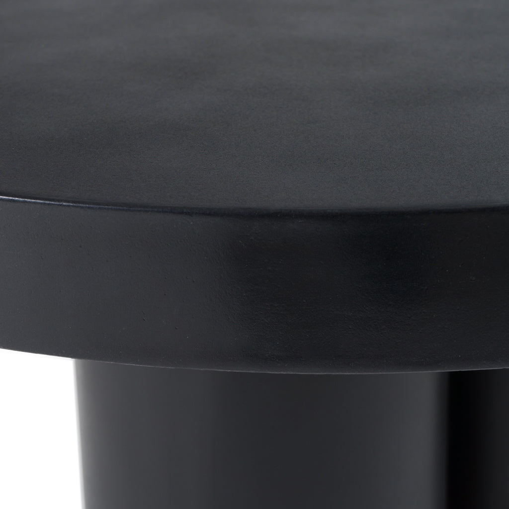 Bruni - Modern Black Concrete Coffee Table