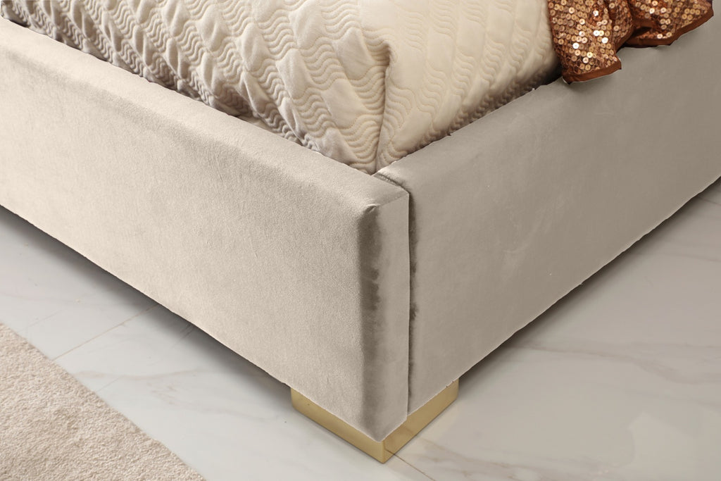 Daystar - Modern Beige Velvet & Gold Bed - Modern Beige Velvet & Gold Bed