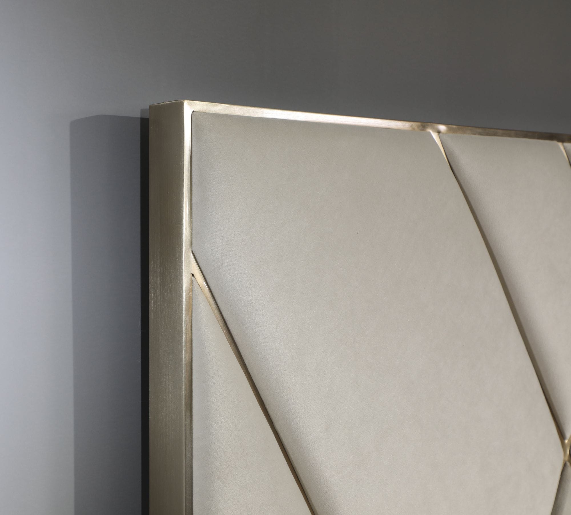 Eldora - Glam Beige Velvet and Brushed Brass Bed - Glam Beige Velvet and Brushed Brass Bed