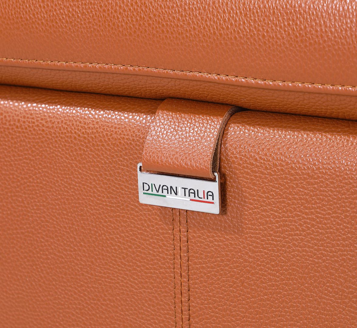 411 Divanitalia Loveseat in Top-grain Italian Leather