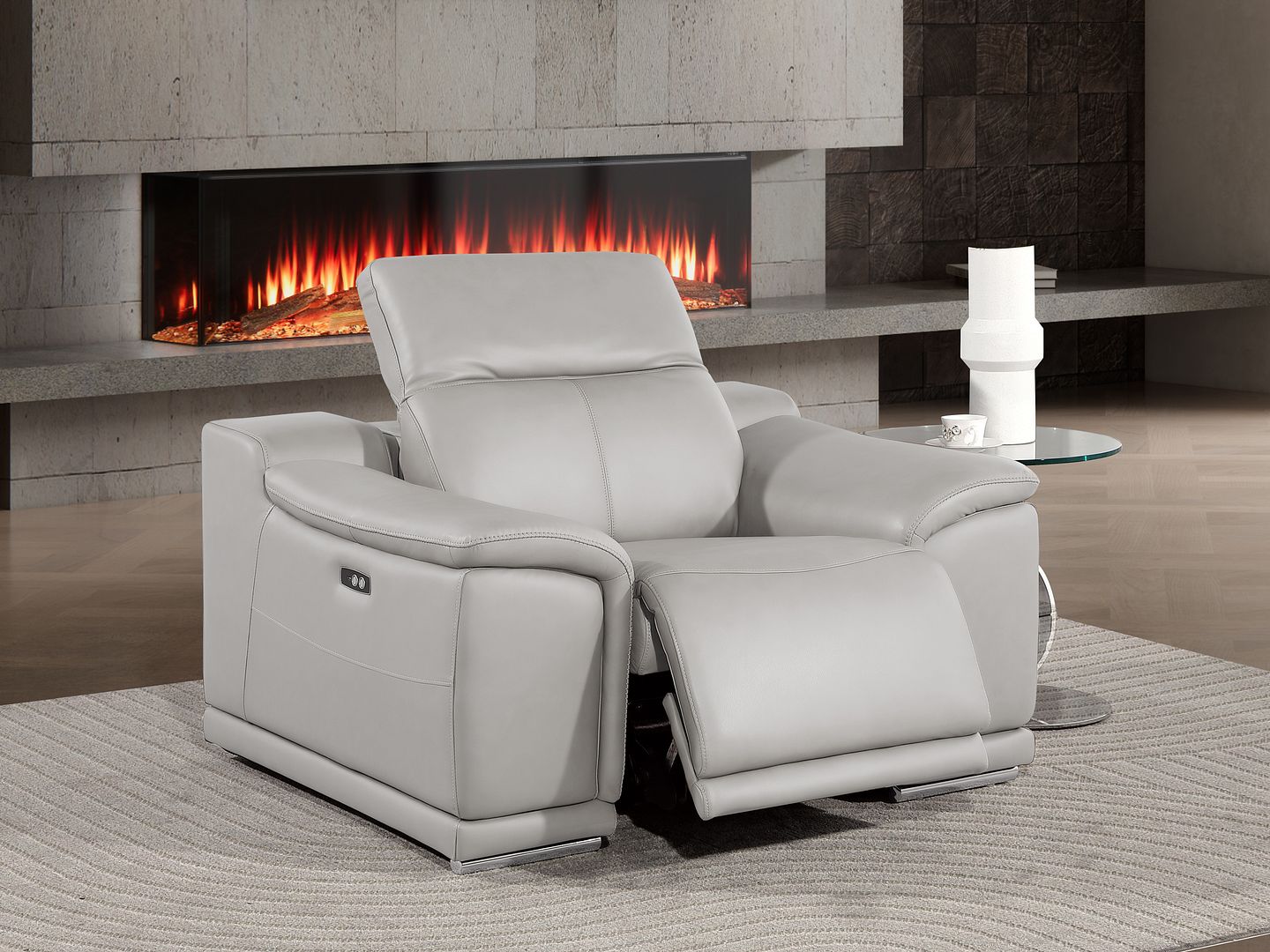 2679 Power Reclining Chair with Power Headrest in Genuine Leather