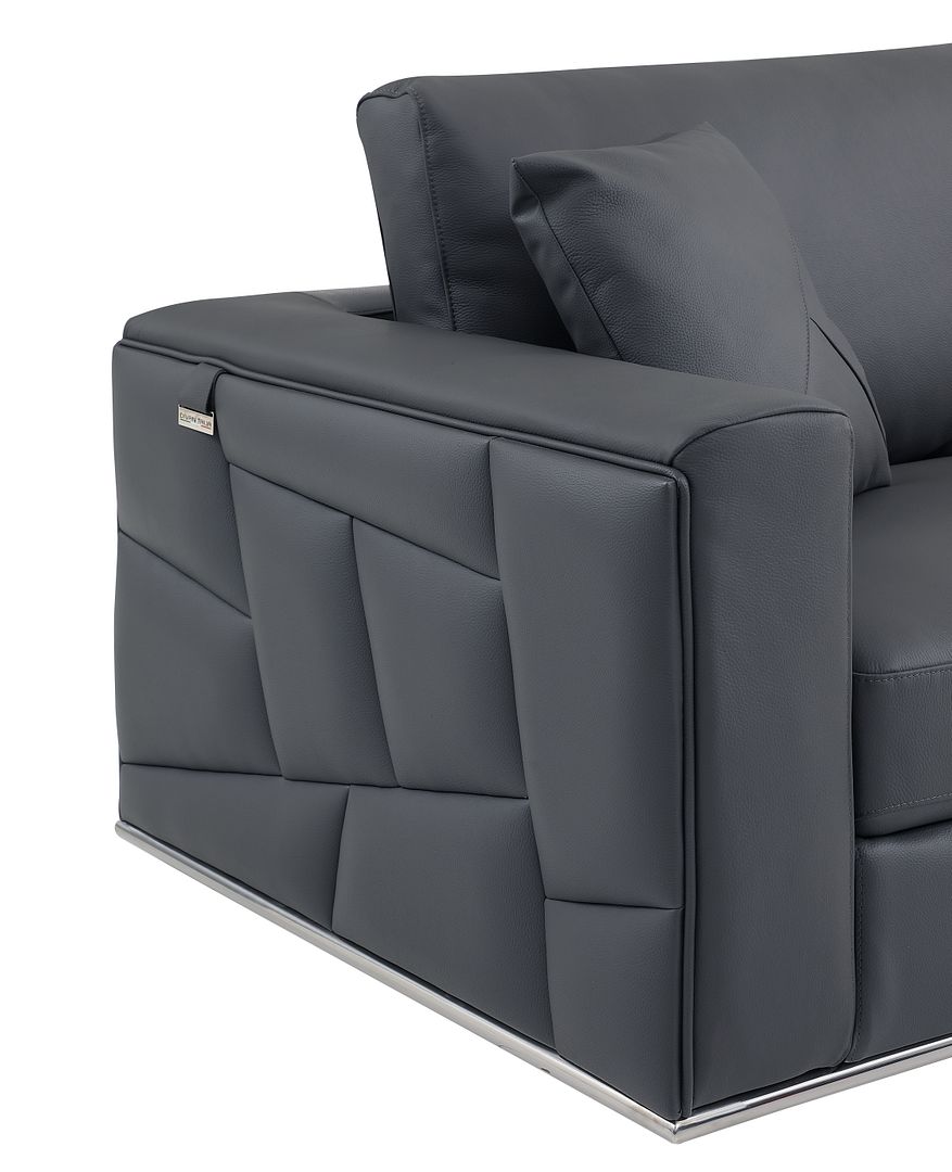998 Divanitalia Cream Right Arm Facing Sectional Sofa in Top-grain Italian Leather