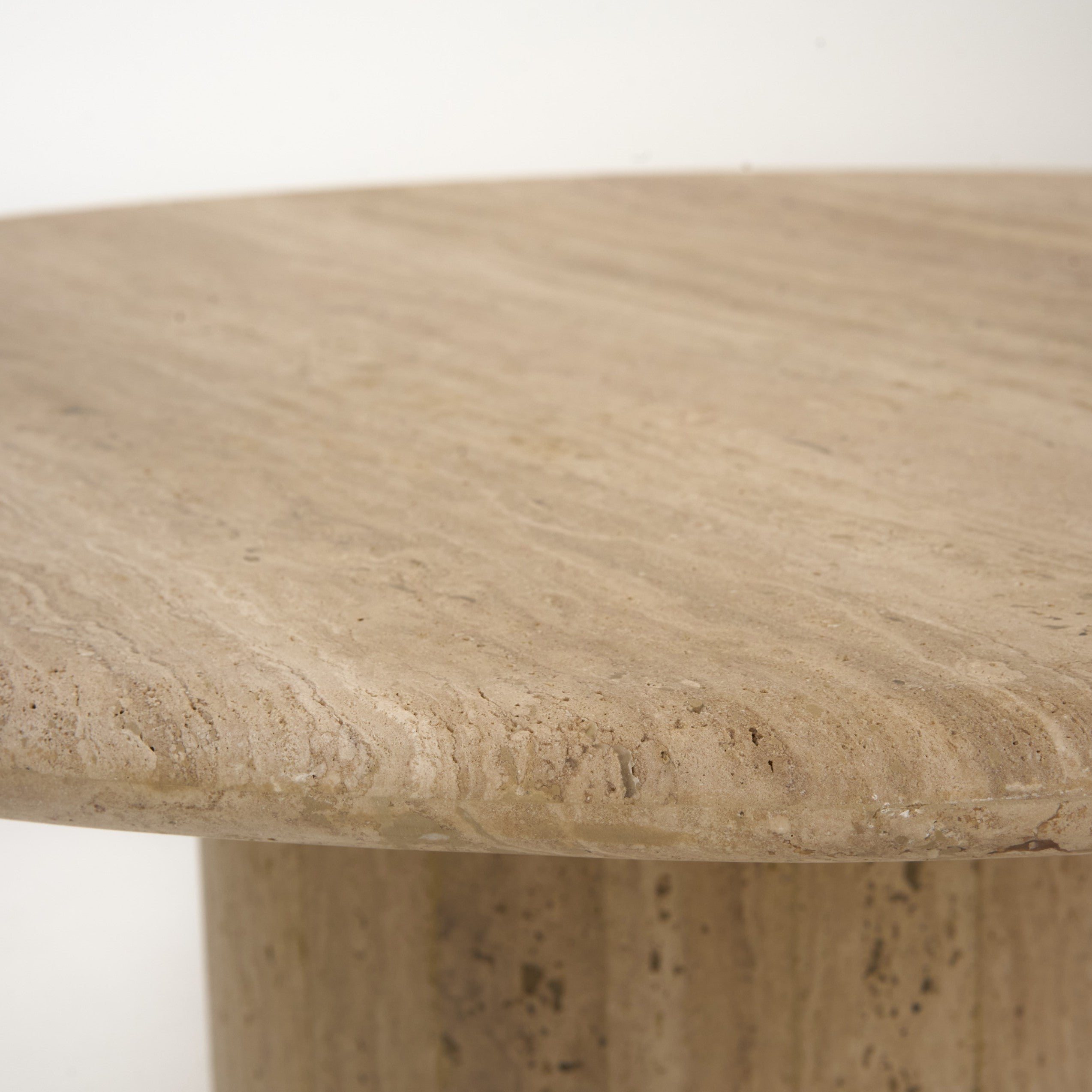 Lavaca - Modern Travertine Marble Round Coffee Table