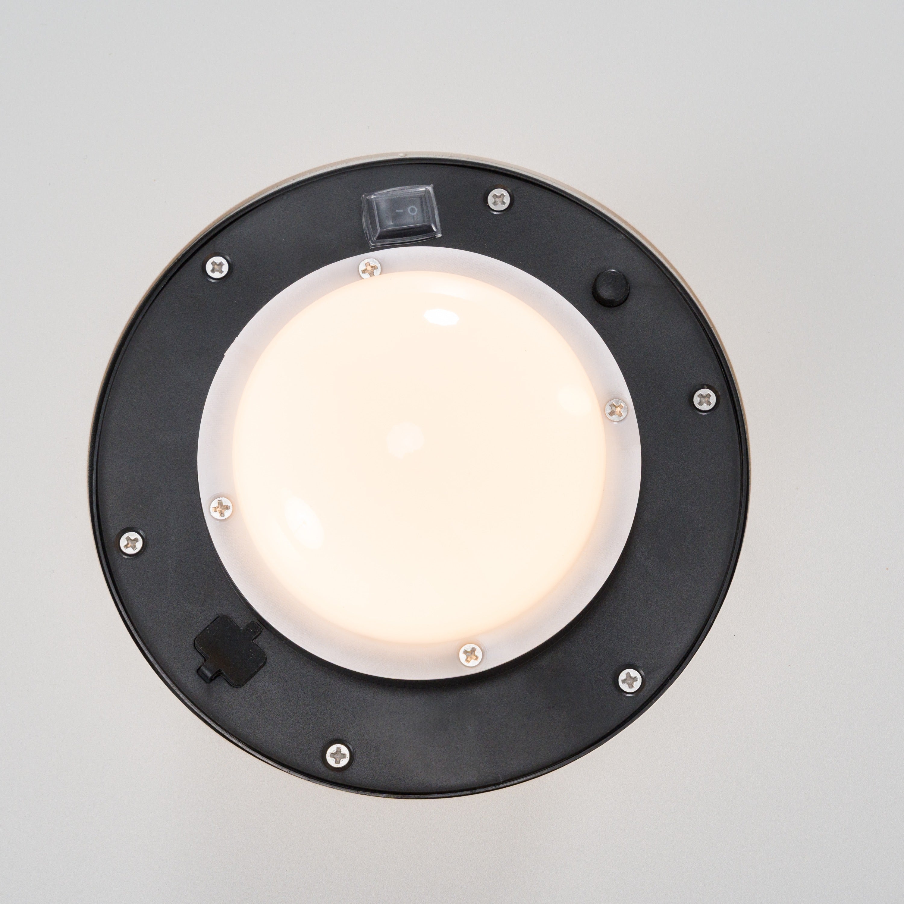 Onza - Outdoor White Medium End Table with Solar Light