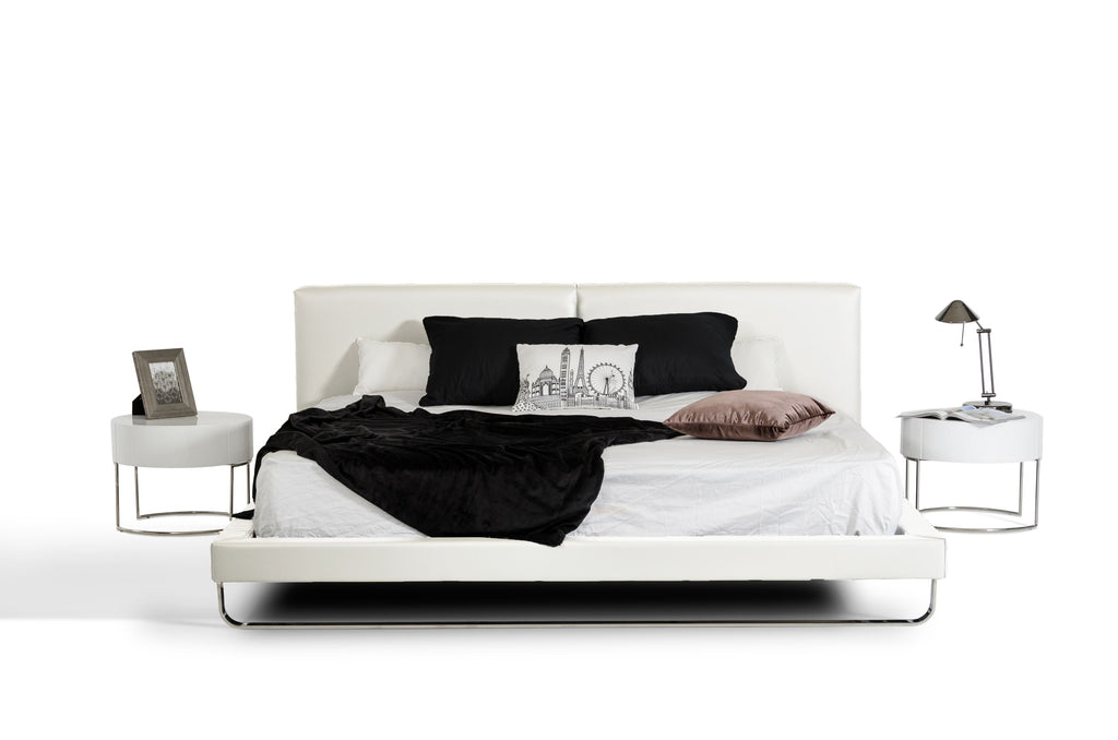Queen Ramona Modern White Leatherette Bed