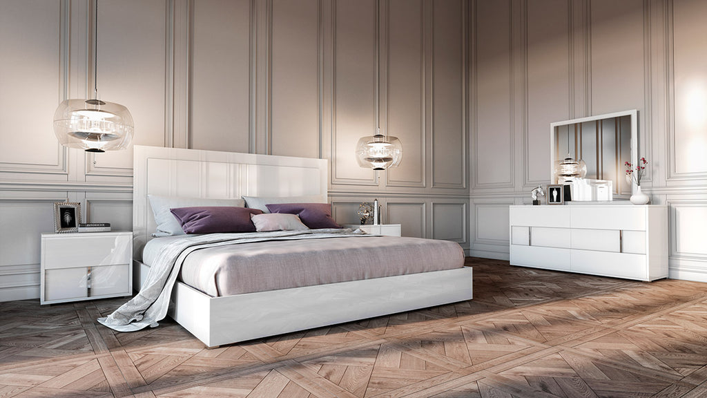 "Full Size" Nicla Italian Modern White Bed