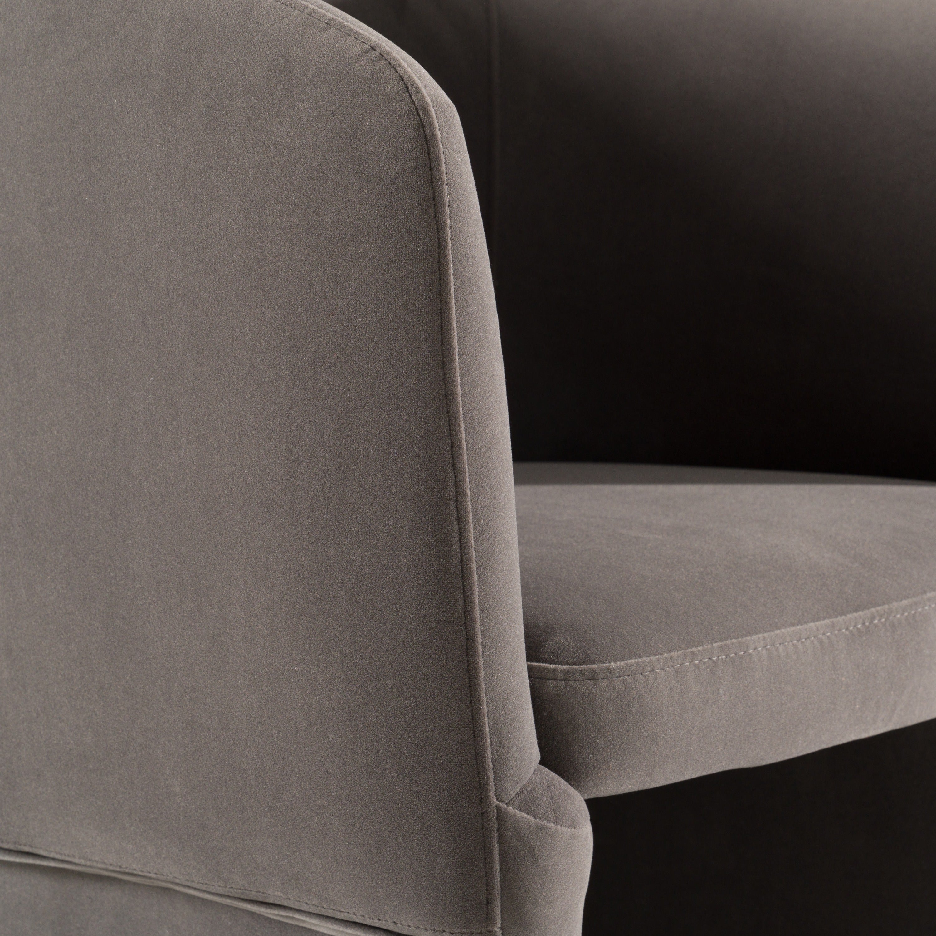 Vassar - Modern Velvet Dining Chair