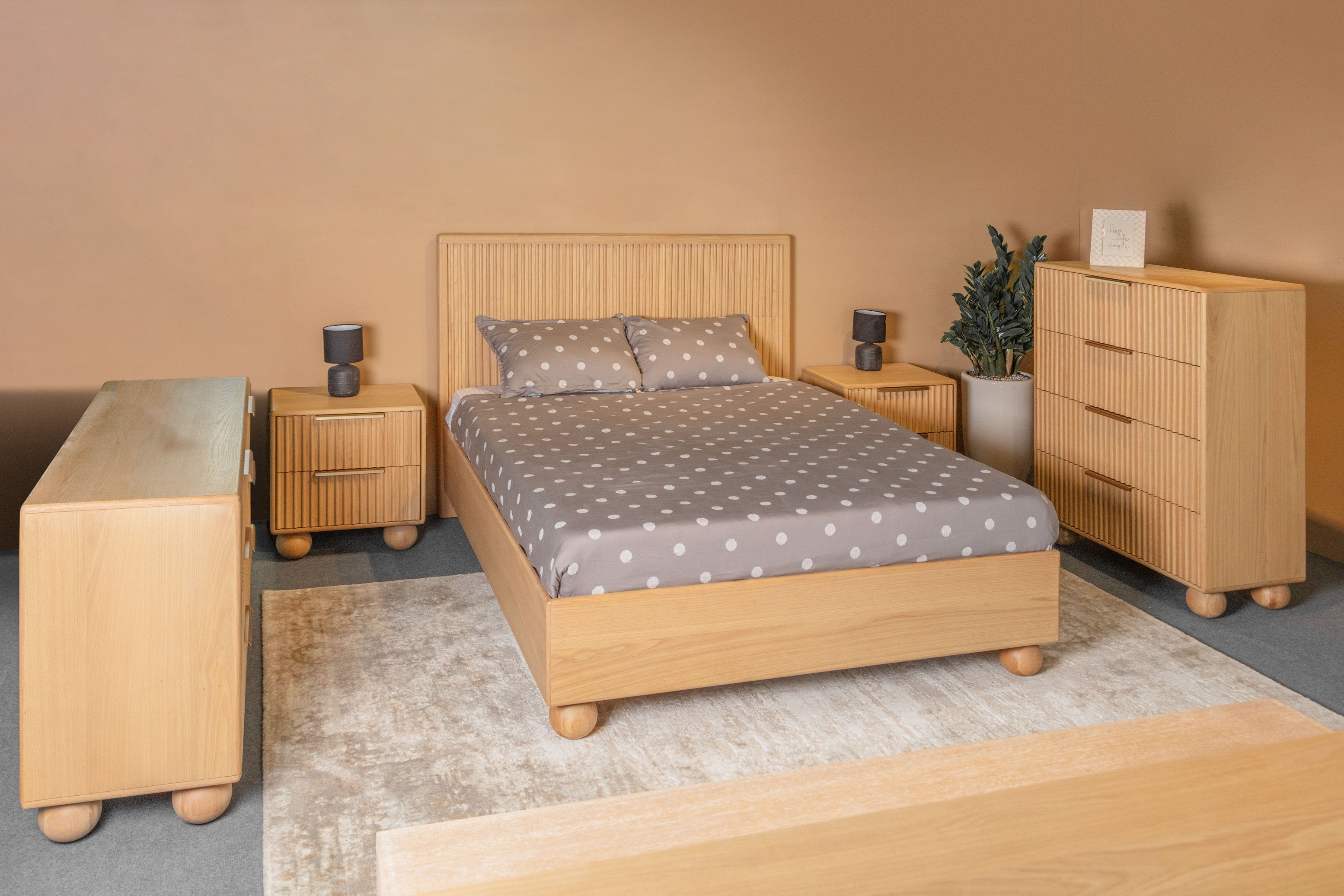 Winters - Modern Natural Oak Bedroom Set - Modern Natural Oak Bedroom Set - Queen